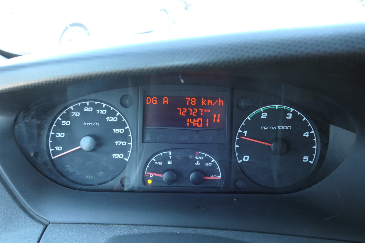 Box van IVECO Daily 35 S11 C30C AUTOMATIK KAMERA Regale LUFT D: picture 12