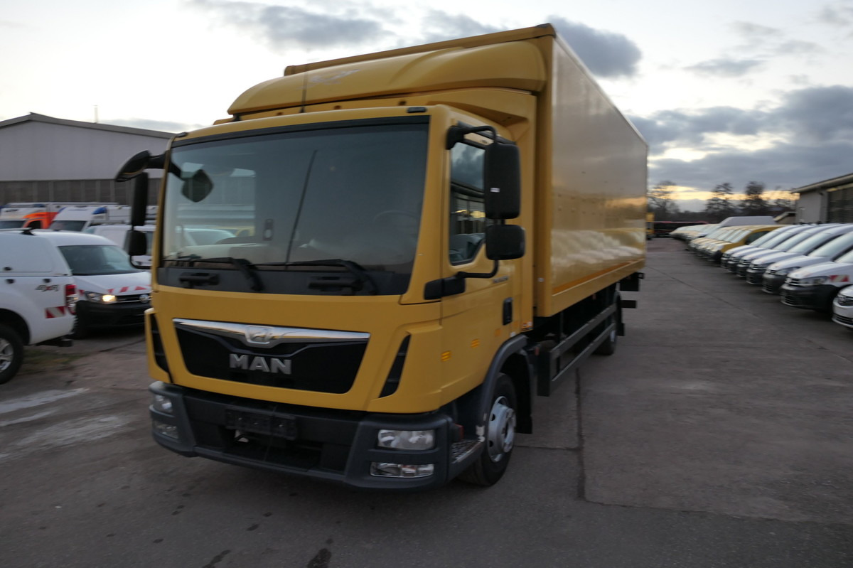 MAN TGL 12.250 LBW AHK - Box truck: picture 2 MAN TGL 12.250 LBW AHK - Box truck: picture 2
