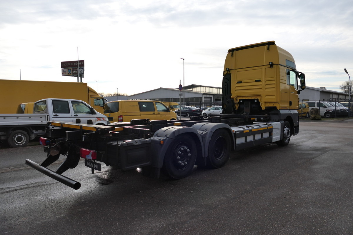 MAN TGX 26.420 6x2 KLIMA AHK Lenkachse - Container transporter/ Swap body truck: picture 4 MAN TGX 26.420 6x2 KLIMA AHK Lenkachse - Container transporter/ Swap body truck: picture 4