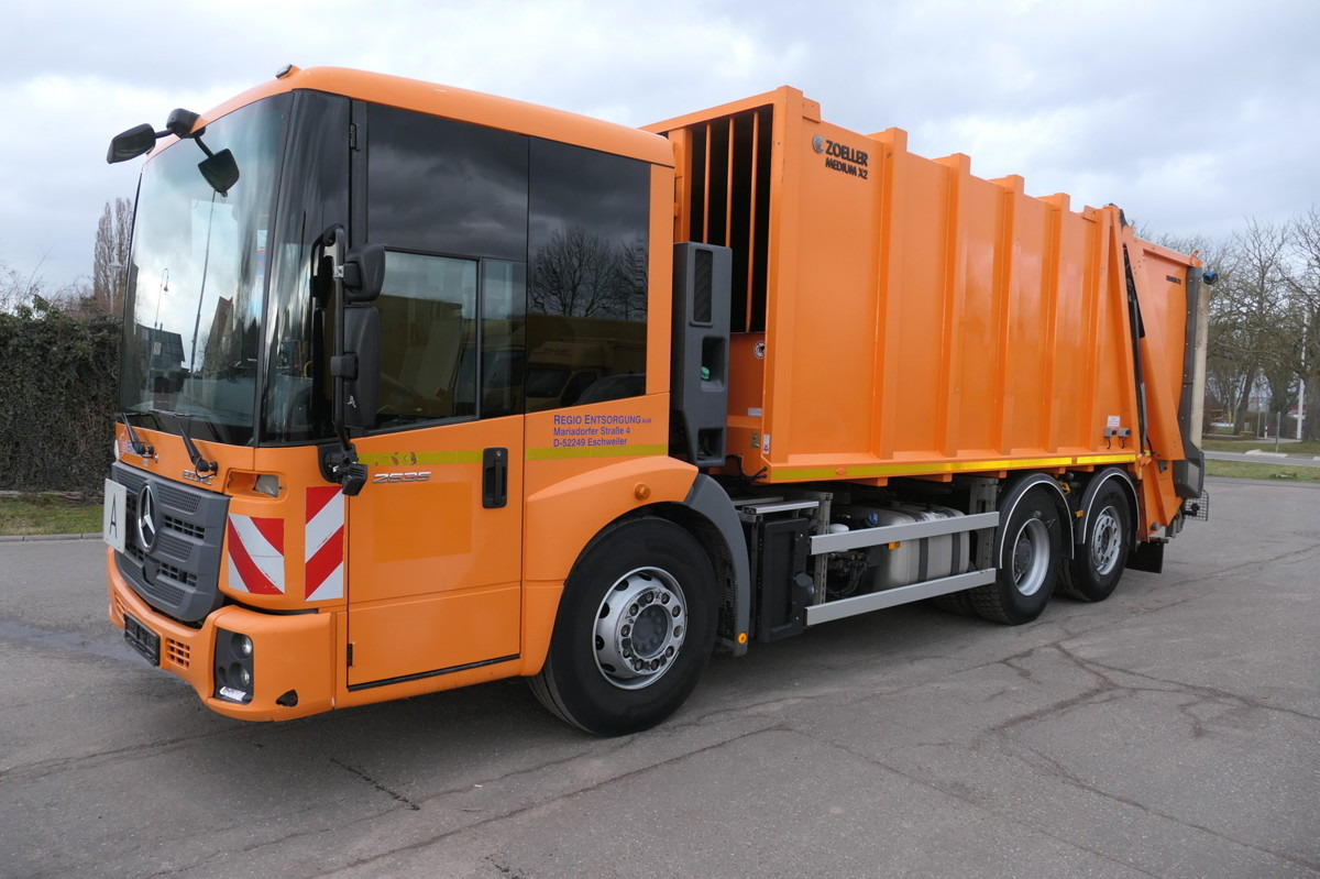 MERCEDES-BENZ 2635 NGE-L62N Econic Aufbau Zöller Medium Lenkac - Garbage truck: picture 3 MERCEDES-BENZ 2635 NGE-L62N Econic Aufbau Zöller Medium Lenkac - Garbage truck: picture 3