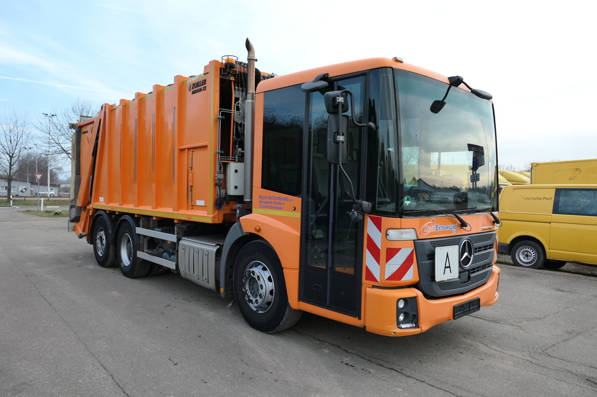 MERCEDES-BENZ 2635 NGE-L62N Econic Aufbau Zöller Medium X2 evo - Garbage truck: picture 3 MERCEDES-BENZ 2635 NGE-L62N Econic Aufbau Zöller Medium X2 evo - Garbage truck: picture 3