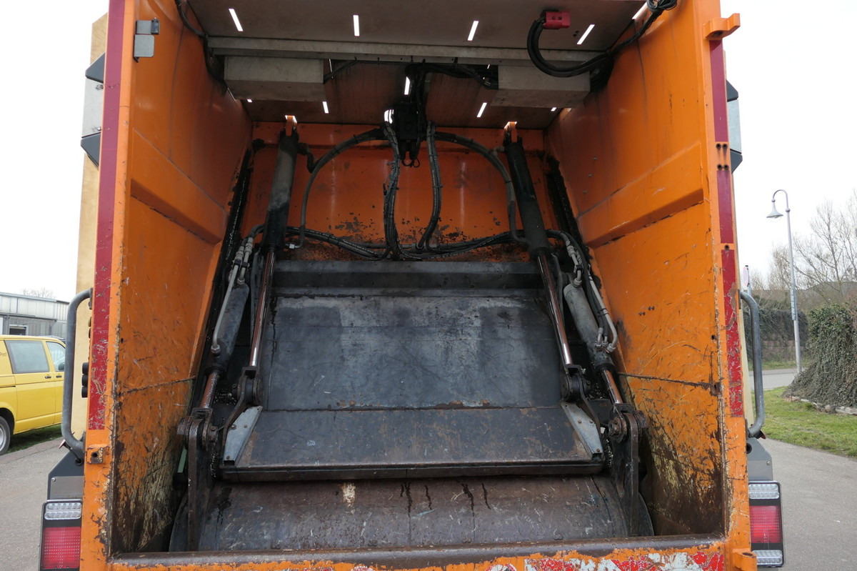 MERCEDES-BENZ 2635 NGE-L62N Econic Aufbau Zöller Medium X2 evo - Garbage truck: picture 5 MERCEDES-BENZ 2635 NGE-L62N Econic Aufbau Zöller Medium X2 evo - Garbage truck: picture 5