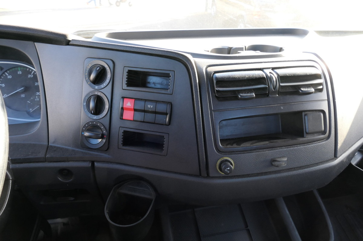 Container transporter/ Swap body truck MERCEDES-BENZ Kamag Wiesel WBH 25 E4-D: picture 14 Container transporter/ Swap body truck MERCEDES-BENZ Kamag Wiesel WBH 25 E4-D: picture 14