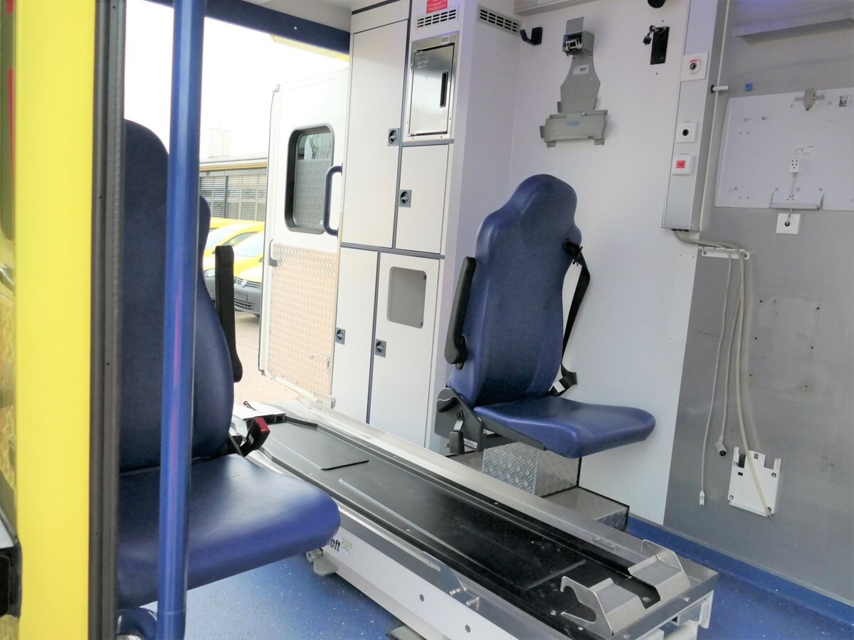 Leasing of MERCEDES-BENZ Sprinter II 516 CDI KLIMA KRANKENWAGEN RTW AUTOM MERCEDES-BENZ Sprinter II 516 CDI KLIMA KRANKENWAGEN RTW AUTOM: picture 13