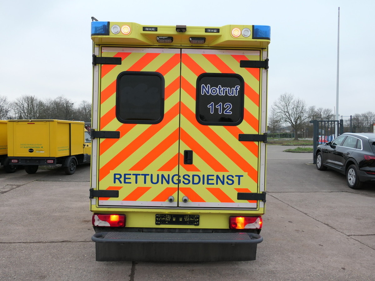Leasing of MERCEDES-BENZ Sprinter II 516 CDI KLIMA KRANKENWAGEN RTW AUTOM MERCEDES-BENZ Sprinter II 516 CDI KLIMA KRANKENWAGEN RTW AUTOM: picture 7