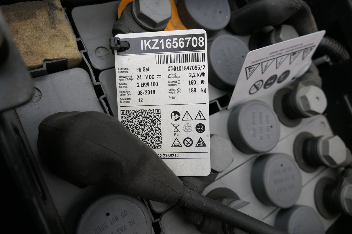 Pallet truck TOYOTA SWE 080L: picture 7