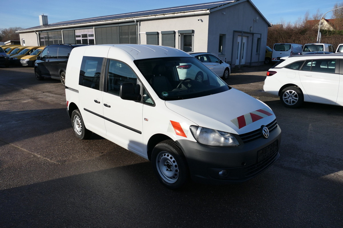 VW Caddy 4Motion 2.0 TDI KLIMA COC WERKSTATt 2-SITZ - Small van: picture 3 VW Caddy 4Motion 2.0 TDI KLIMA COC WERKSTATt 2-SITZ - Small van: picture 3