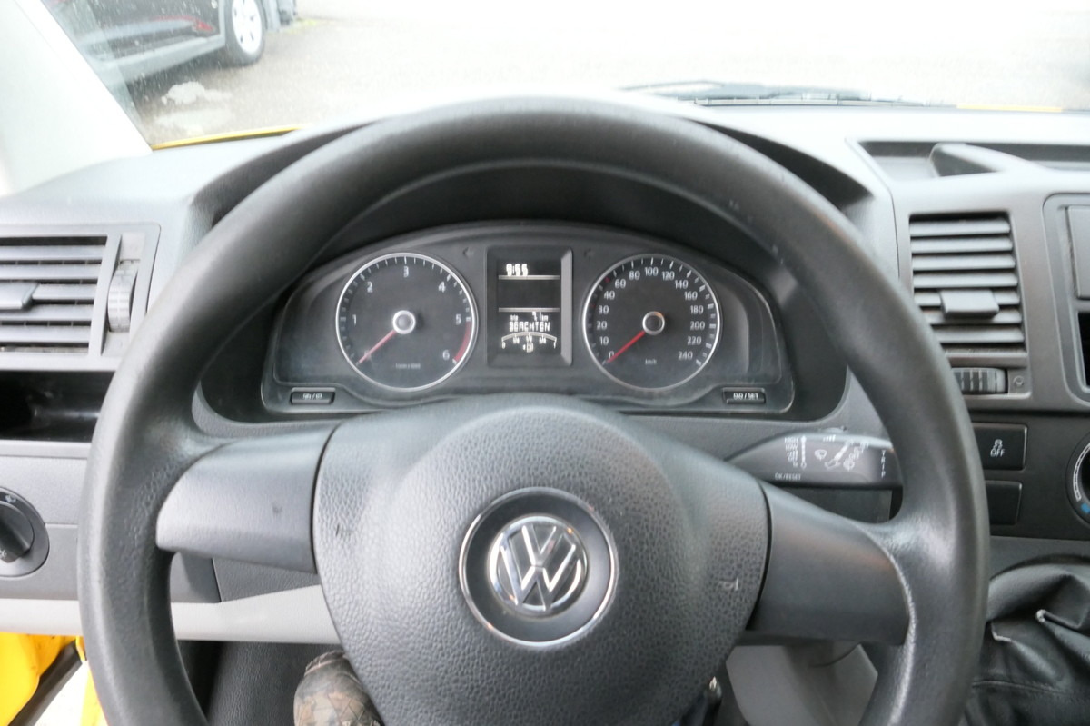 Small van VW T5 Transporter 2.0 TDI 2xSCHIEBETÜR PARKTRONIK E: picture 14