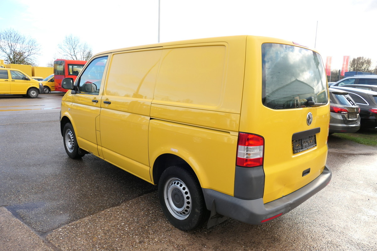VW T5 Transporter 2.0 TDI 2xSCHIEBETÜR PARKTRONIK E - Small van: picture 4 VW T5 Transporter 2.0 TDI 2xSCHIEBETÜR PARKTRONIK E - Small van: picture 4