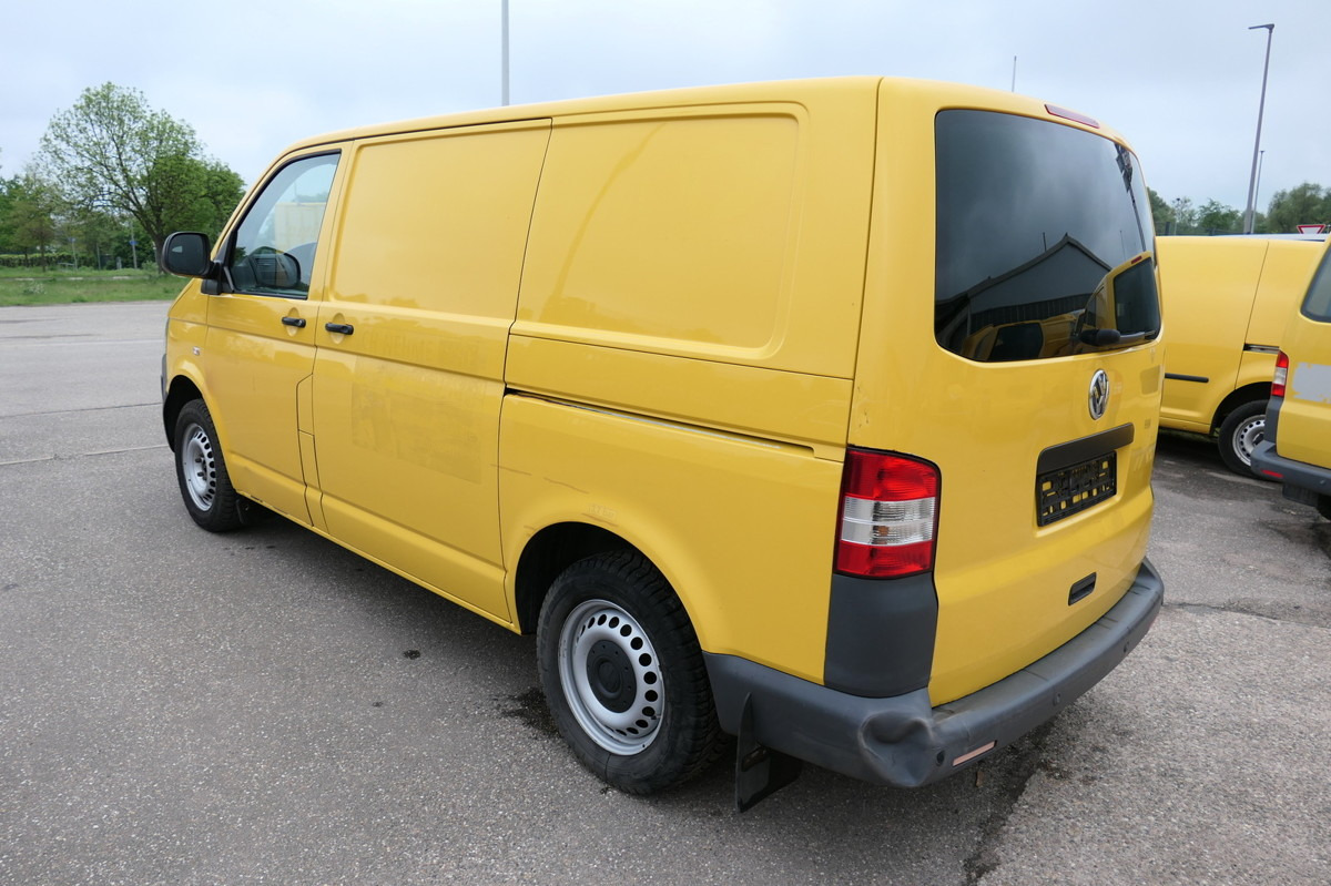 VW T5 Transporter 2.0 TDI PARKTRONIK EURO-5 2xSCHIE - Small van: picture 5 VW T5 Transporter 2.0 TDI PARKTRONIK EURO-5 2xSCHIE - Small van: picture 5