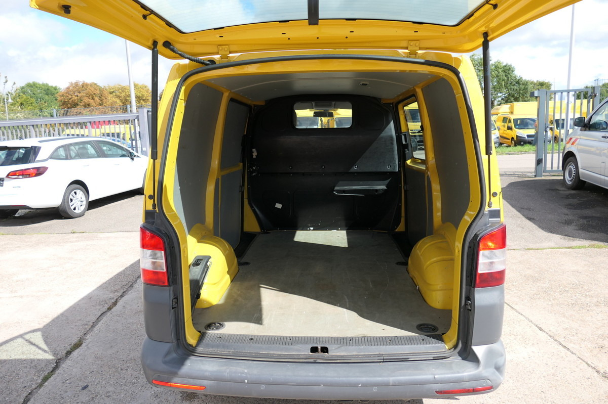 VW T5 Transporter 2.0 TDI PARKTRONIK EURO-5 2xSCHIE - Small van: picture 5 VW T5 Transporter 2.0 TDI PARKTRONIK EURO-5 2xSCHIE - Small van: picture 5