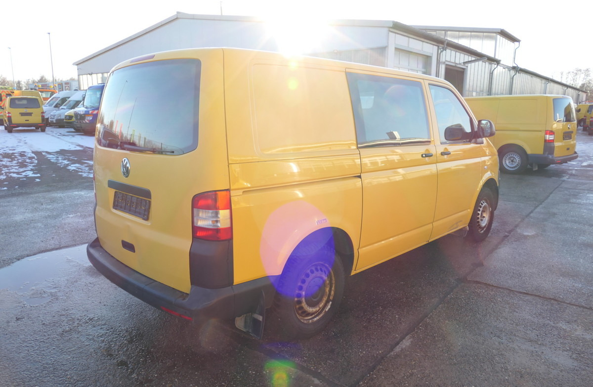 VW T5 Transporter 2.0 TDI PARKTRONIK EURO-5 2xSCHIE - Small van: picture 4 VW T5 Transporter 2.0 TDI PARKTRONIK EURO-5 2xSCHIE - Small van: picture 4