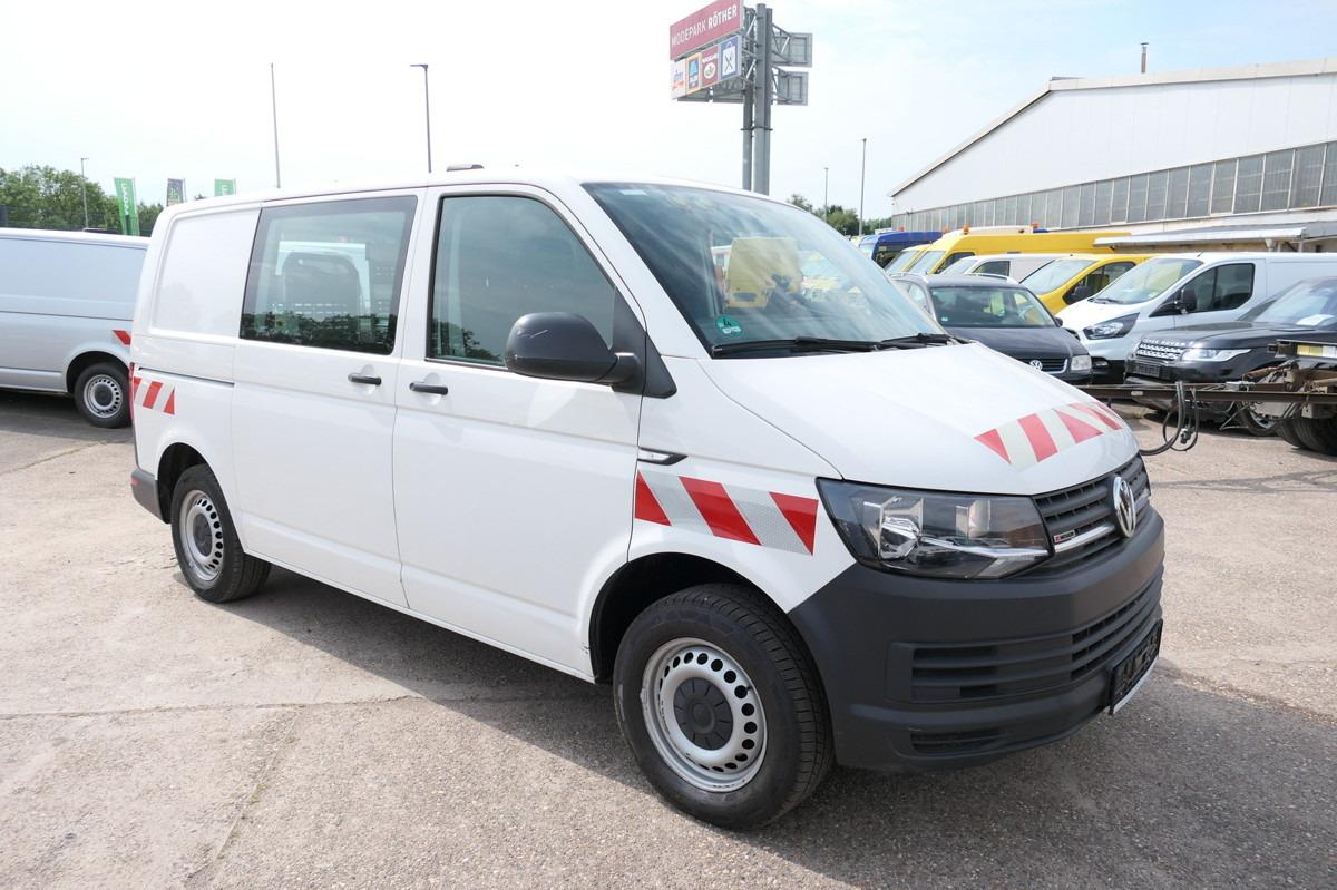 VW T6 Transporter 2.0 TDI 4Motion 3Sitzer KLIMA AHK - Small van: picture 2 VW T6 Transporter 2.0 TDI 4Motion 3Sitzer KLIMA AHK - Small van: picture 2