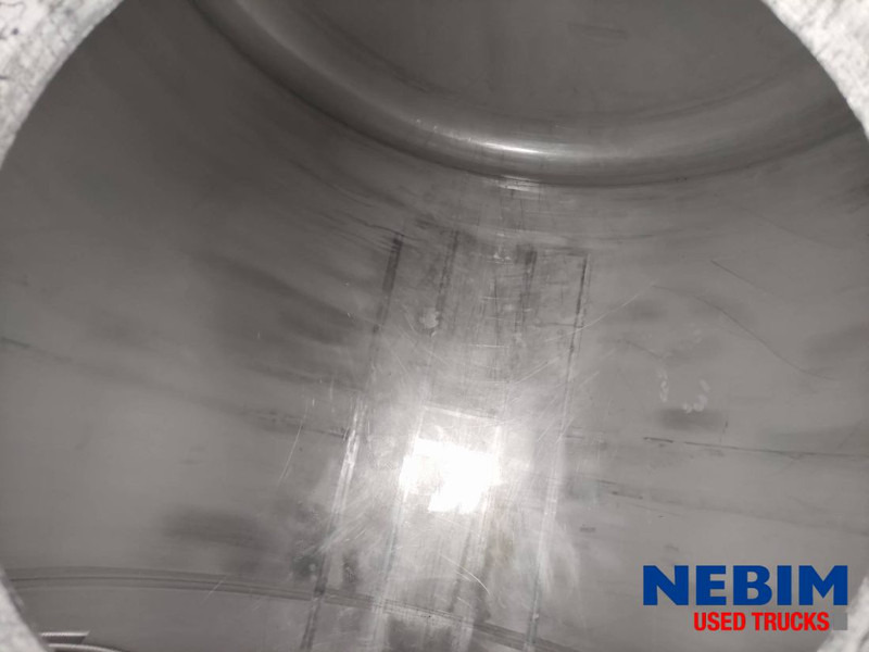 Dijkstra DRVOC16-24/11-24 - 1 comp. 31.100 Ltr. - Tank semi-trailer: picture 5 Dijkstra DRVOC16-24/11-24 - 1 comp. 31.100 Ltr. - Tank semi-trailer: picture 5