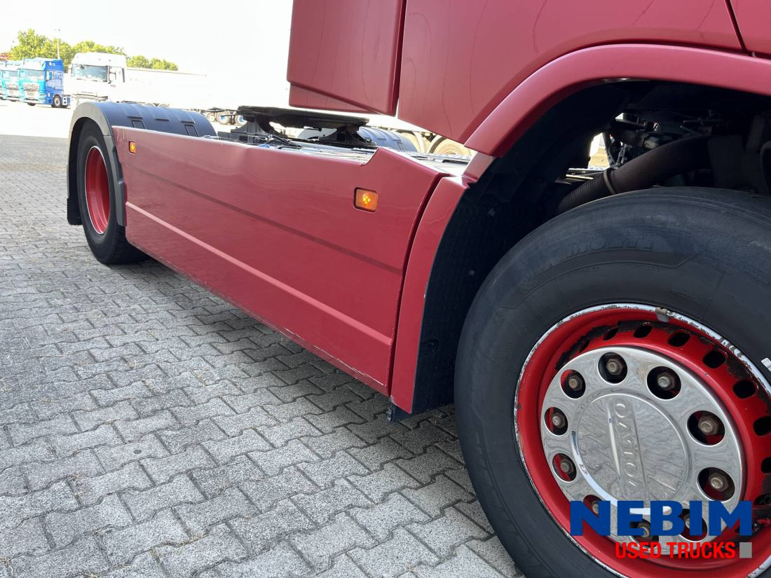 Tractor unit Volvo FH 460 4x2 LNG - MA - Chassis Code: picture 19 Tractor unit Volvo FH 460 4x2 LNG - MA - Chassis Code: picture 19