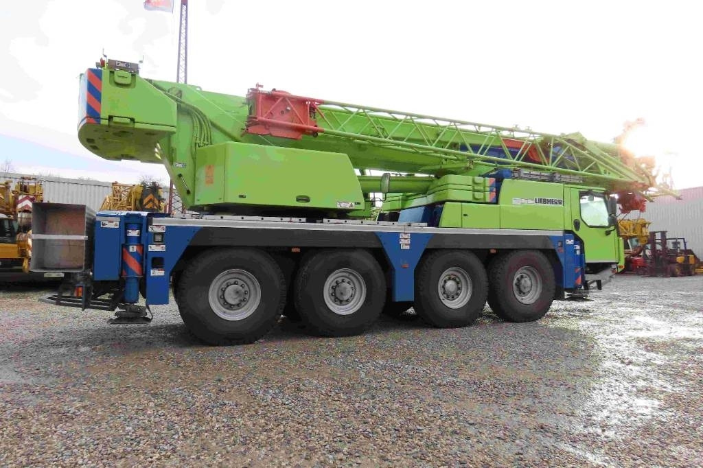 Liebherr LTM 1070-4.2 - All terrain crane: picture 3 Liebherr LTM 1070-4.2 - All terrain crane: picture 3