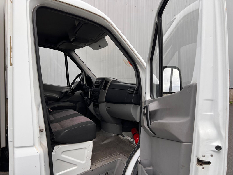 Refrigerated van Mercedes-Benz Sprinter: picture 12