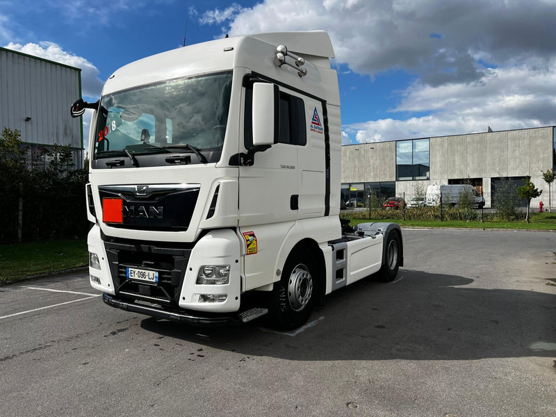 MAN - Tractor unit: picture 1 MAN - Tractor unit: picture 1