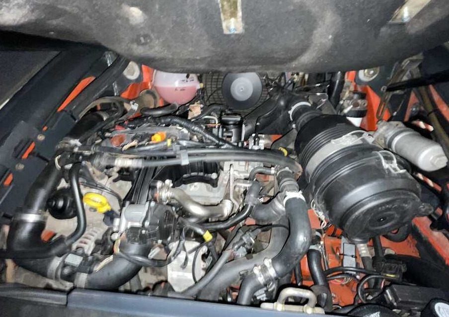 Linde H 30 D-02 - Diesel forklift: picture 5 Linde H 30 D-02 - Diesel forklift: picture 5