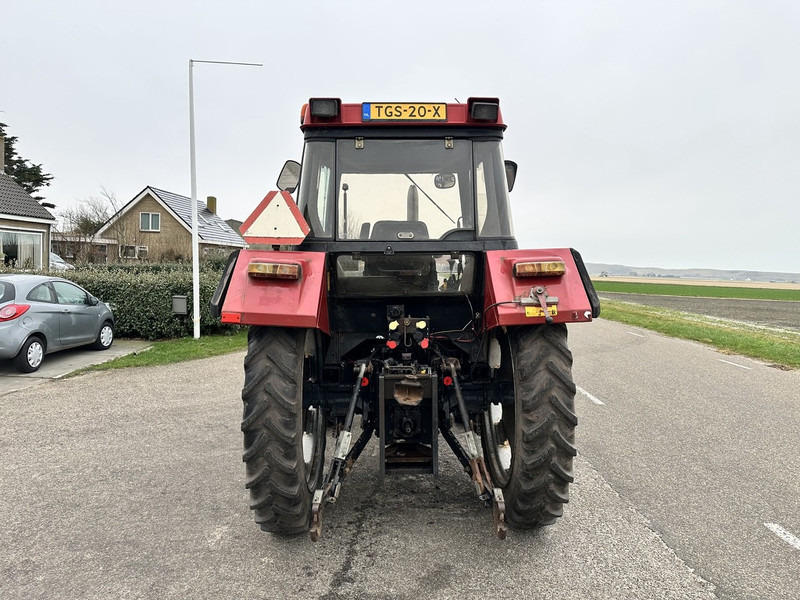 Farm tractor Case 4210: picture 15 Farm tractor Case 4210: picture 15