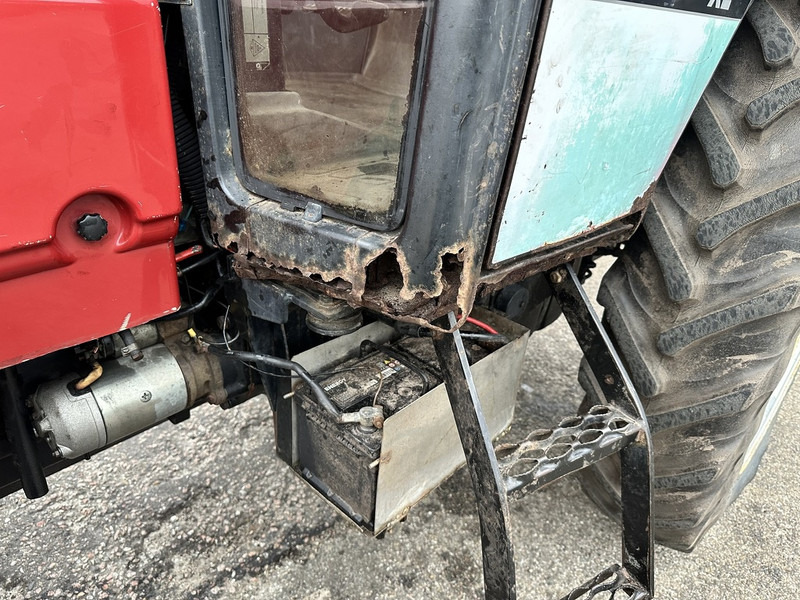 Farm tractor Case 4210: picture 11 Farm tractor Case 4210: picture 11