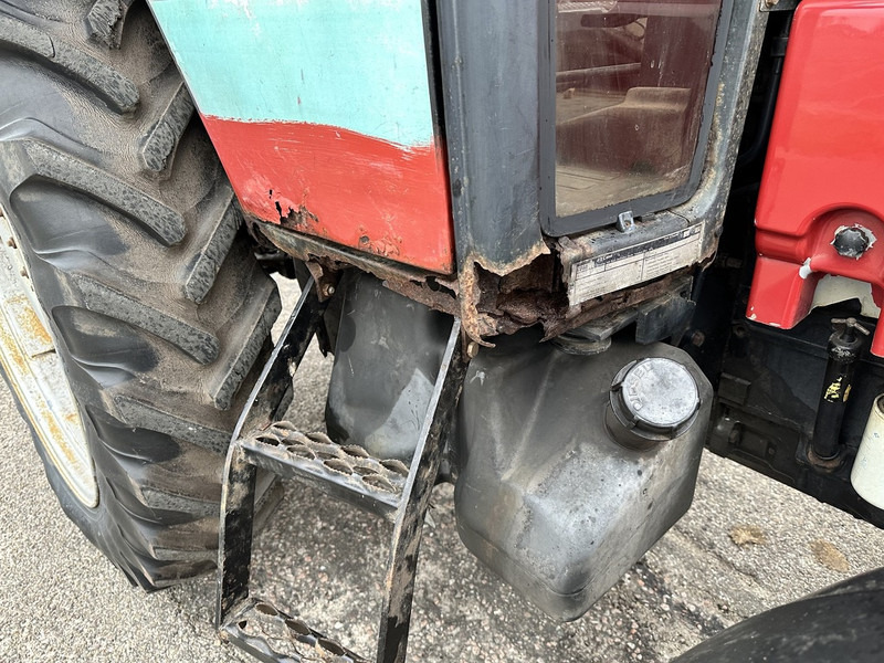 Farm tractor Case 4210: picture 10 Farm tractor Case 4210: picture 10