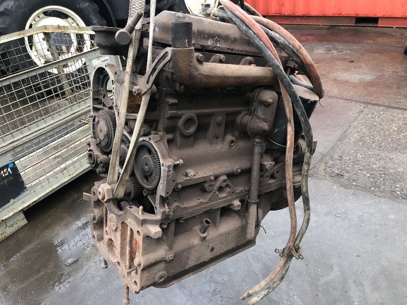 Fiat 8065.04 - Engine: picture 4 Fiat 8065.04 - Engine: picture 4