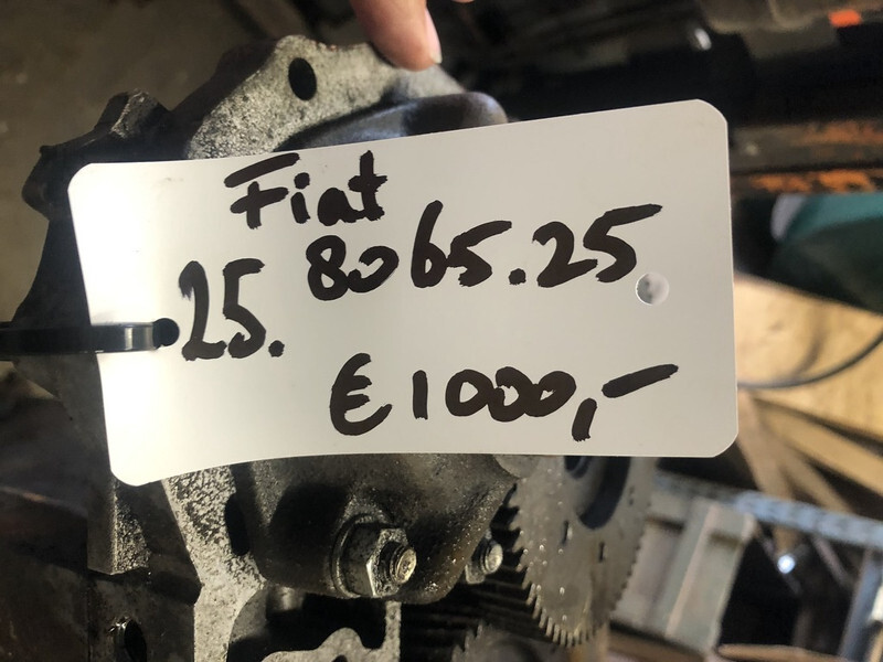 Fiat 8065.25 - Engine: picture 1 Fiat 8065.25 - Engine: picture 1