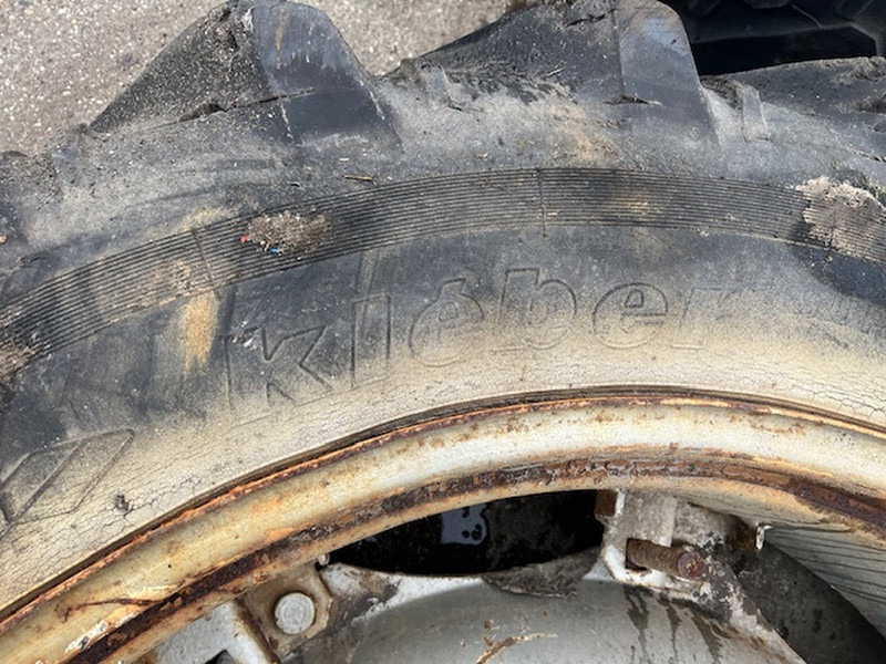 Kleber 13.6 R38 - Rim: picture 4 Kleber 13.6 R38 - Rim: picture 4