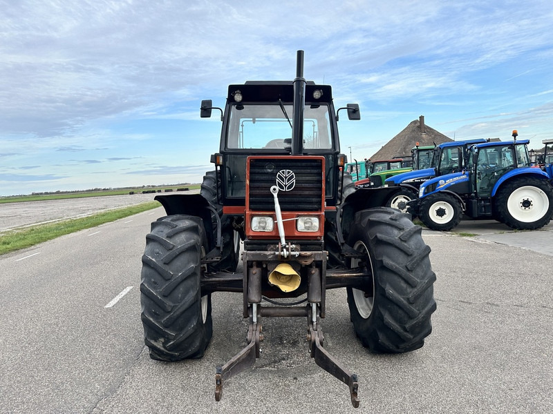 New Holland 180-90 DT - Farm tractor: picture 3 New Holland 180-90 DT - Farm tractor: picture 3
