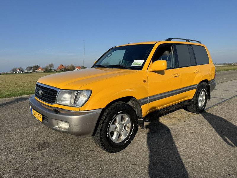 Toyota Land Cruiser - Car: picture 1 Toyota Land Cruiser - Car: picture 1