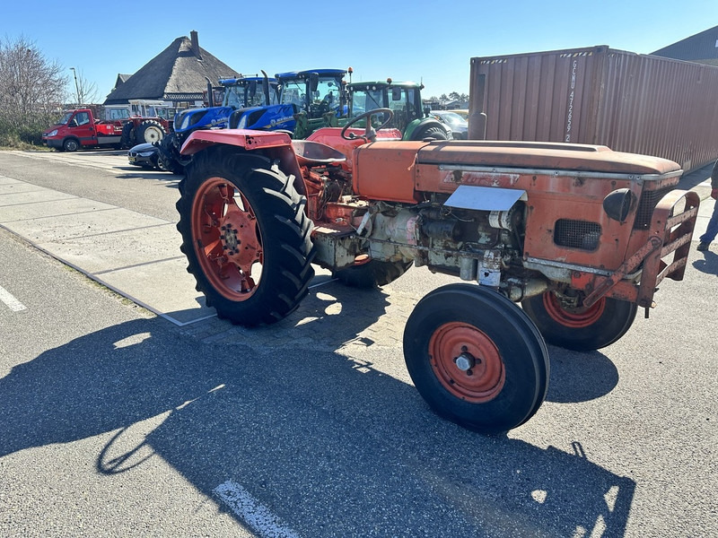 Zetor 4511 - Farm tractor: picture 3 Zetor 4511 - Farm tractor: picture 3