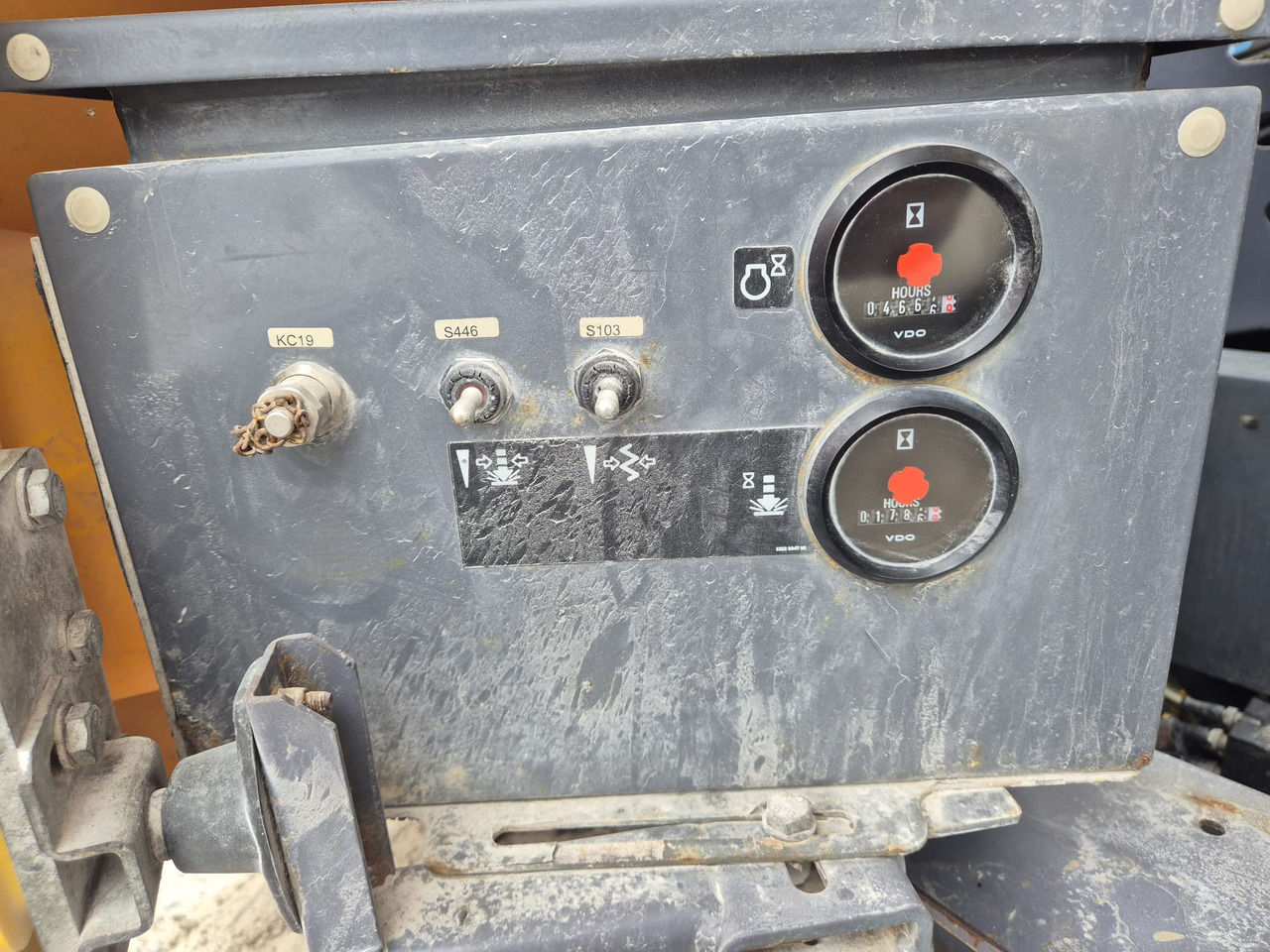 Drilling rig Atlas Copco ROC T15: picture 7