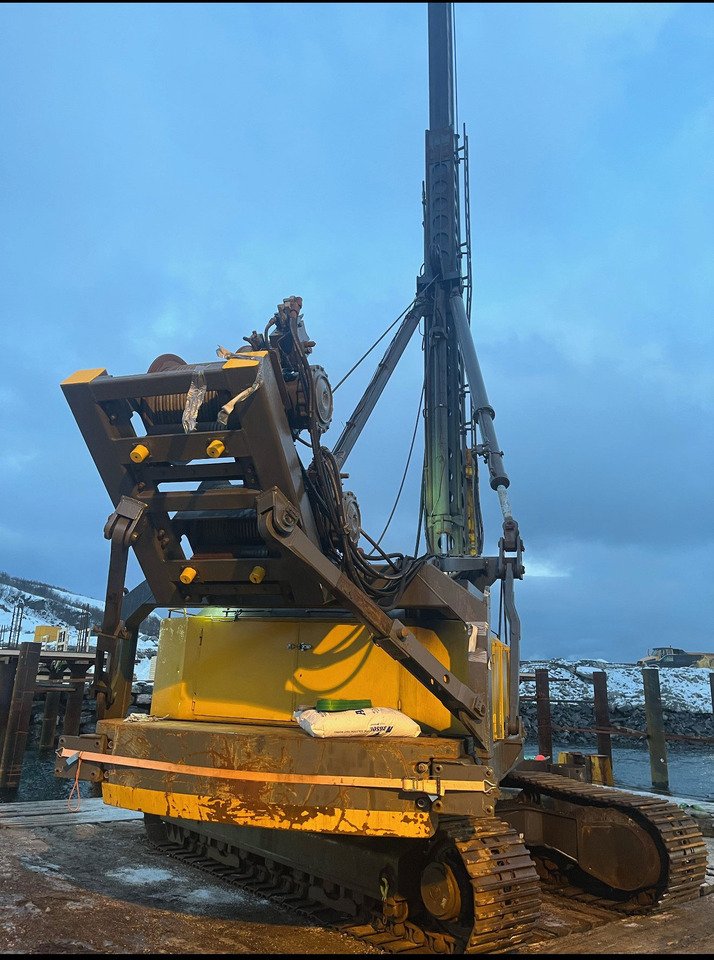 Banut 800 - Pile driver: picture 4 Banut 800 - Pile driver: picture 4