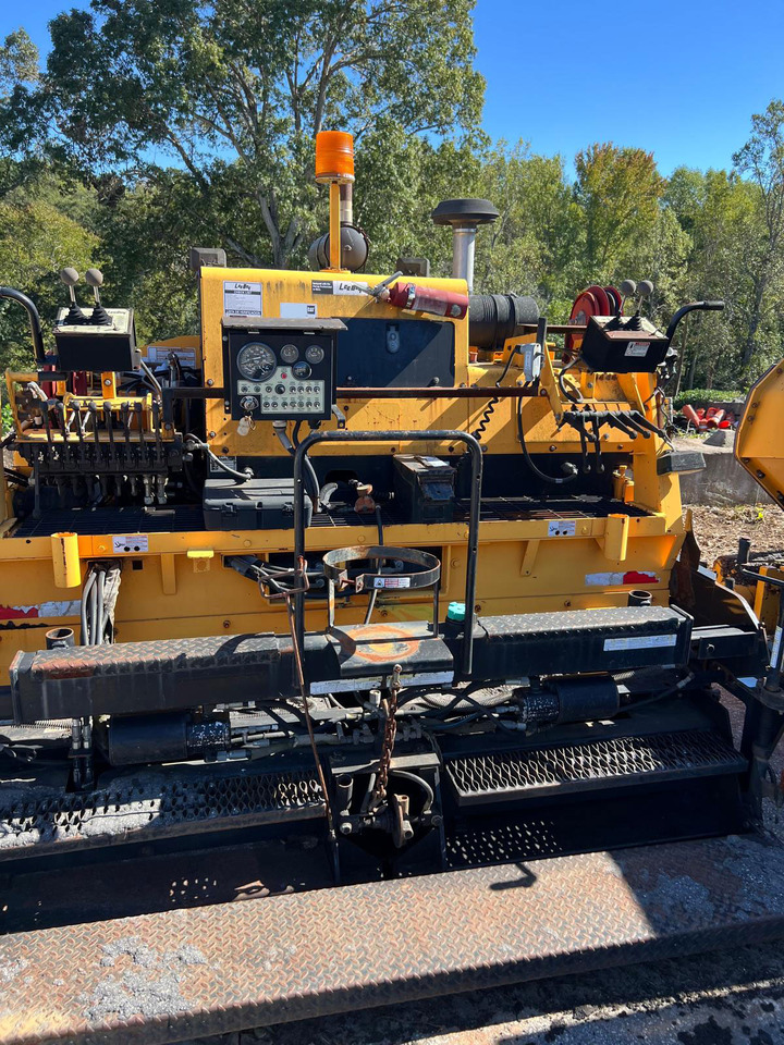 Caterpillar AP500F - Asphalt paver: picture 5 Caterpillar AP500F - Asphalt paver: picture 5