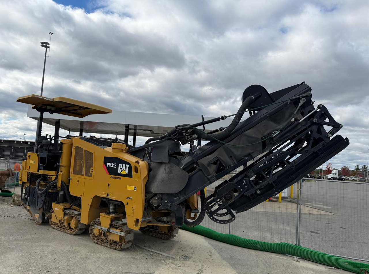 Caterpillar PM312 - Cold planer: picture 1 Caterpillar PM312 - Cold planer: picture 1
