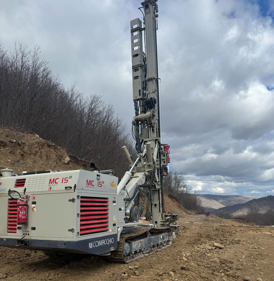 Comacchio MC 15 - Pile driver: picture 2 Comacchio MC 15 - Pile driver: picture 2