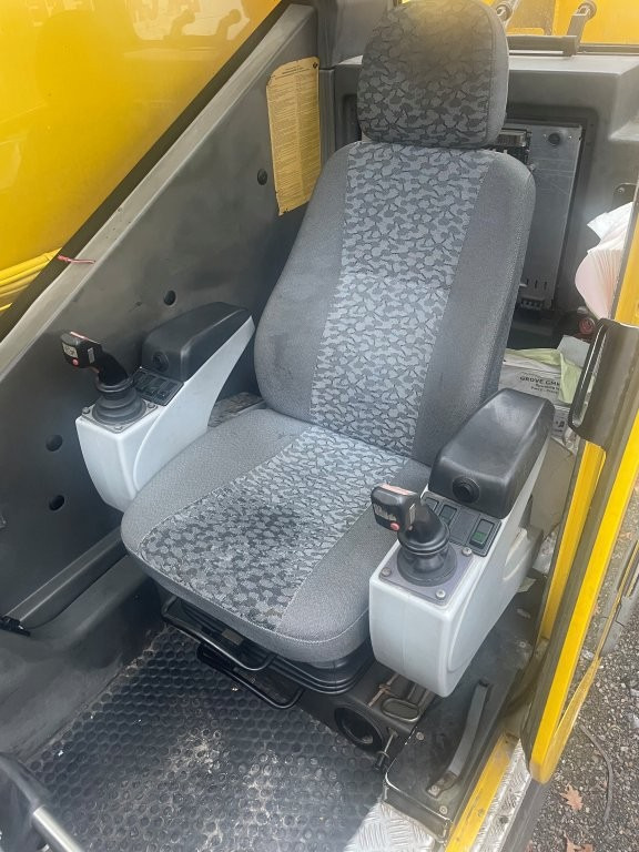 Mobile crane Grove GMK 5275: picture 7