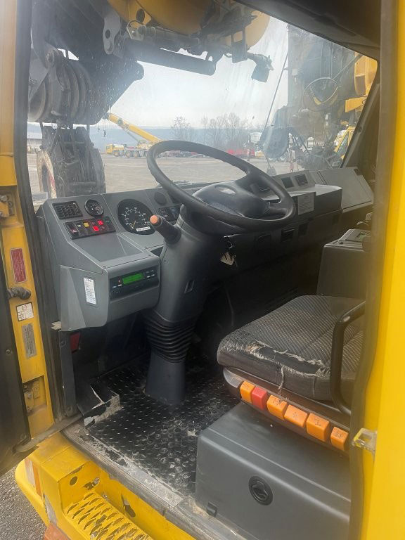 Mobile crane Grove GMK 5275: picture 6