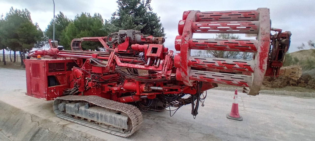 Interoc AN140 - Pile driver: picture 1 Interoc AN140 - Pile driver: picture 1