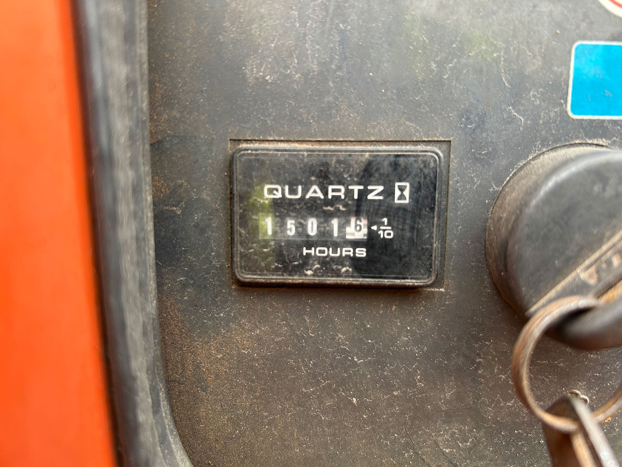 Telescopic wheel loader JLG 600AJ: picture 7