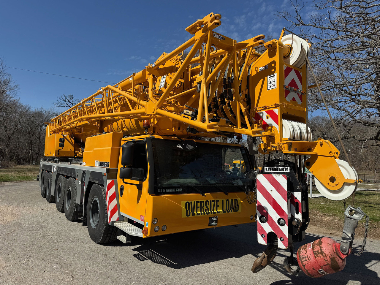 Liebherr LTM 1230-5.1 - Mobile crane: picture 4 Liebherr LTM 1230-5.1 - Mobile crane: picture 4