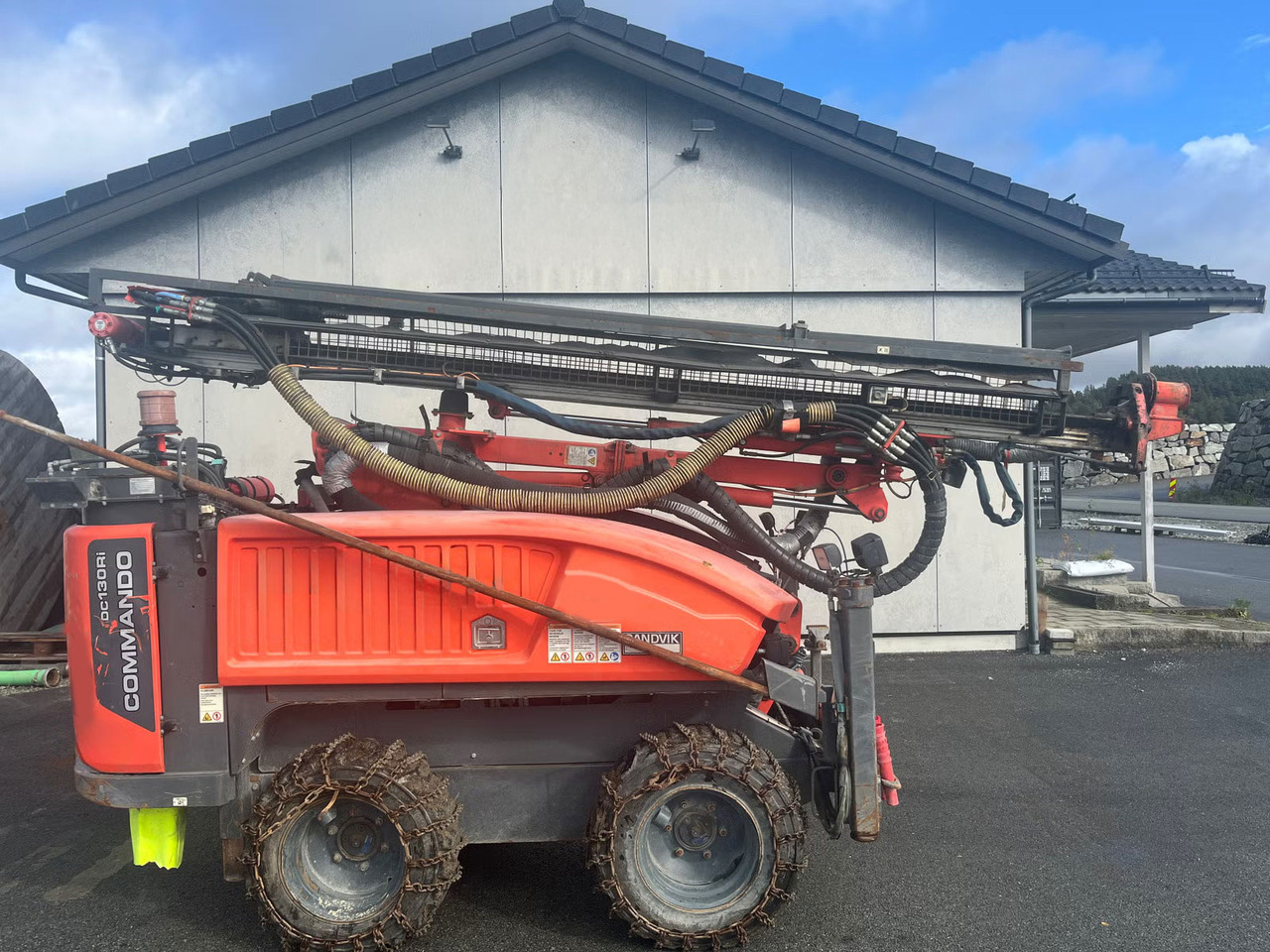 Sandvik Commando DC130Ri - Drilling rig: picture 4 Sandvik Commando DC130Ri - Drilling rig: picture 4