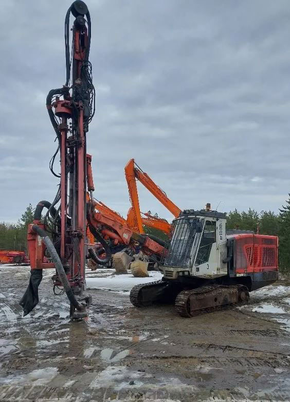 Sandvik DP1500i - Drilling rig: picture 1 Sandvik DP1500i - Drilling rig: picture 1