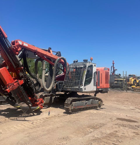 Sandvik DX800 - Drilling rig: picture 1 Sandvik DX800 - Drilling rig: picture 1