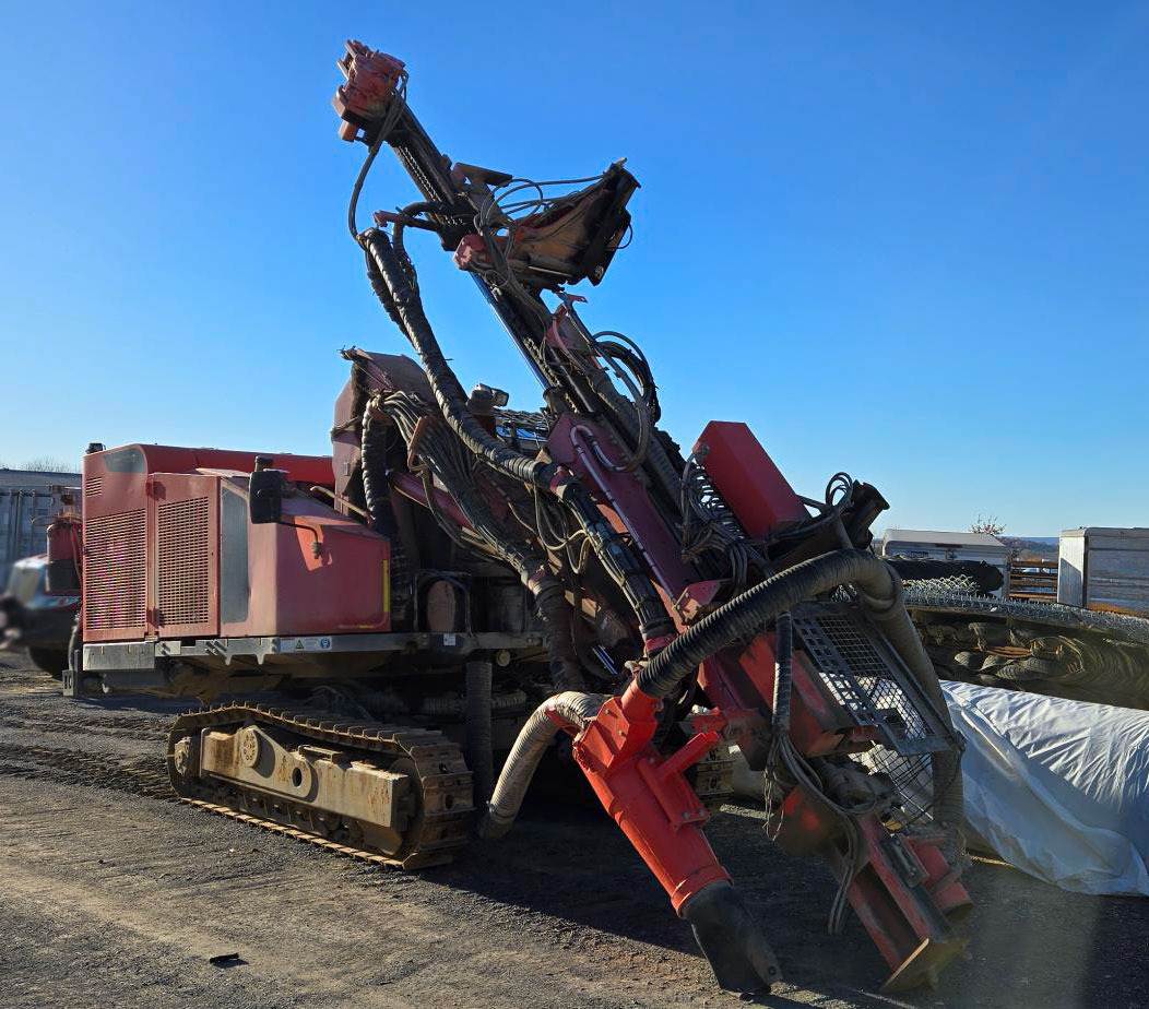 Sandvik DX800 - Drilling rig: picture 1 Sandvik DX800 - Drilling rig: picture 1