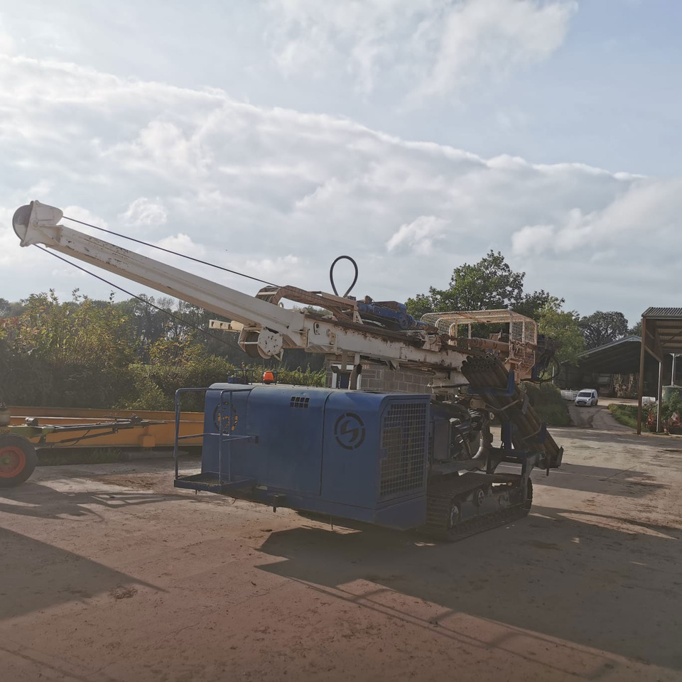 Soilmec SM-14 - Pile driver: picture 4 Soilmec SM-14 - Pile driver: picture 4