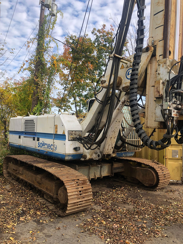 Soilmec SR-30 - Pile driver: picture 1 Soilmec SR-30 - Pile driver: picture 1