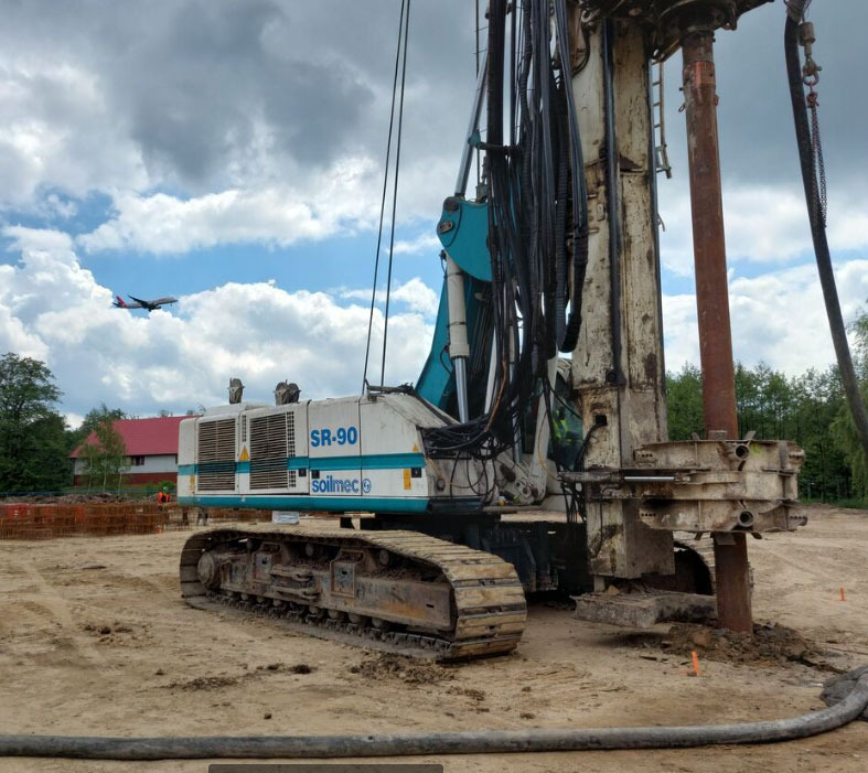 Soilmec SR-90 - Pile driver: picture 3 Soilmec SR-90 - Pile driver: picture 3