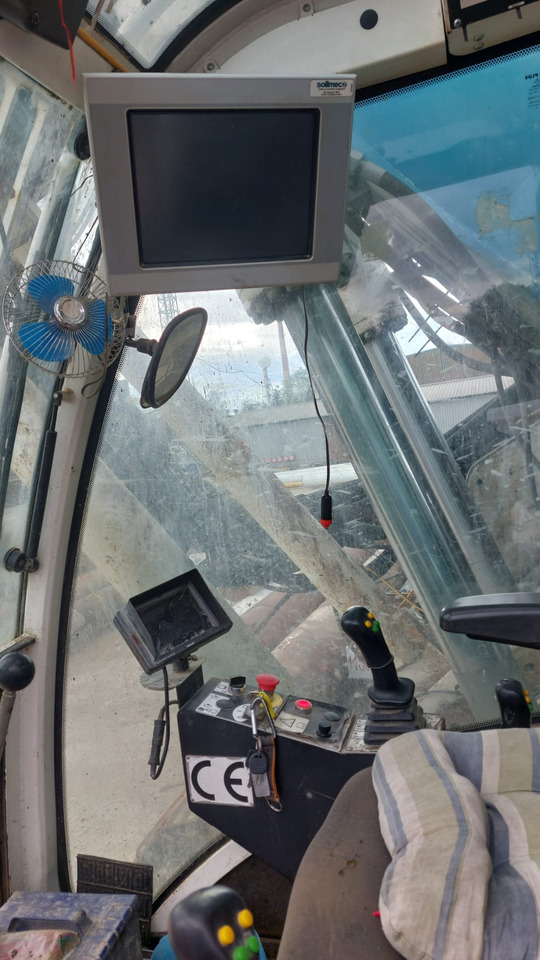 Soilmec SR-90 - Pile driver: picture 4 Soilmec SR-90 - Pile driver: picture 4